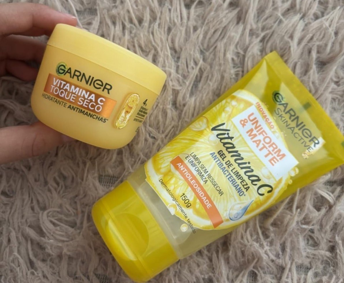 2x Kit Skincare Gel de Limpeza e Hidratante com Vitamina C Garnier
