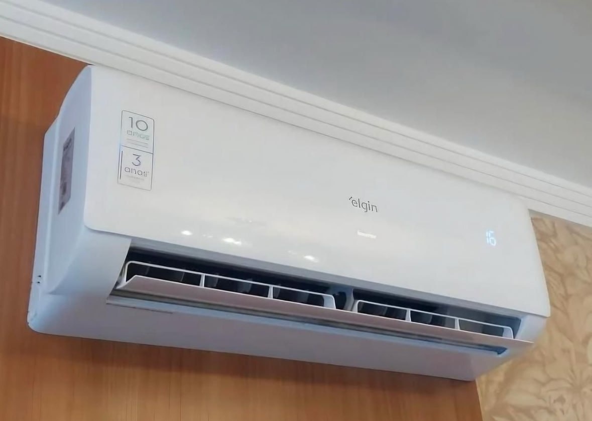 DEIXA O VERÃO SABER QUE TU TA SE PREPARANDO PRA ELE