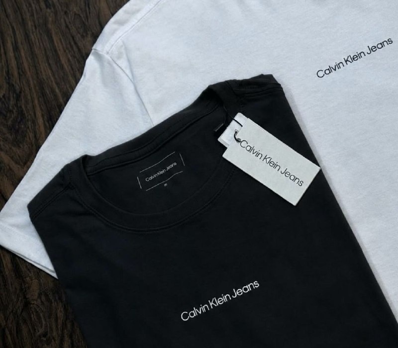 Camiseta Calvin Klein Flame