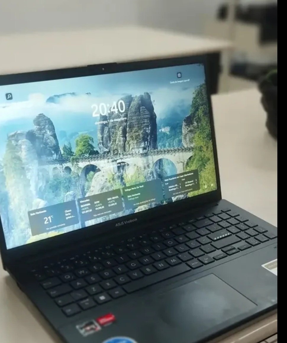 Notebook Asus Vivobook Gou 15 Ryzen 5 7520U, 8GB RAM, 256GB SSD, Tela 15,6 Full HD, Linux KeepOS