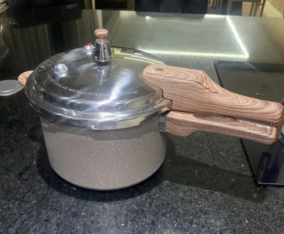 FAZER AQUELA FEIJOADA NESSA AQUI