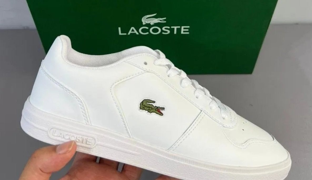 Tênis Lacoste T-Base