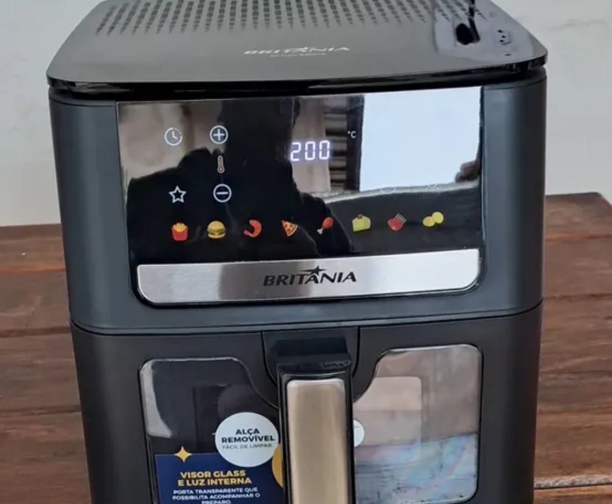Air Fryer Britânia 6,5L 1700W 8 Funções