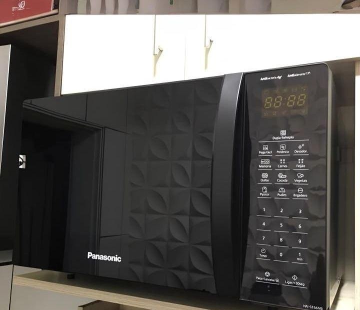 Micro-ondas Panasonic Dupla Refeição 34L