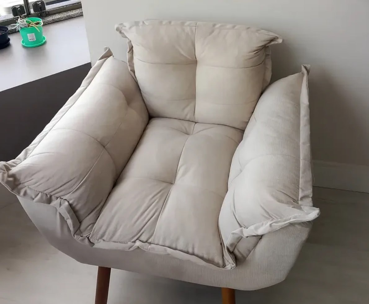 Poltrona Decorativa Suede - Bege