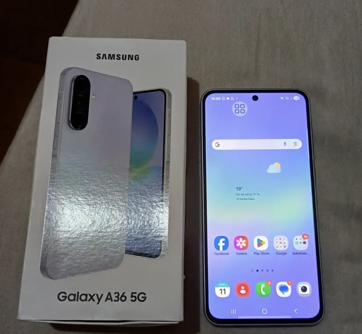 Smartphone Samsung Galaxy A36 5G 128GB 6GB RAM Câmera Tripla de até 50MP Selfie de 12MP IP67 Super AMOLED 6.7 NFC Recursos AI Android e Segurança Snapdragon - Branco