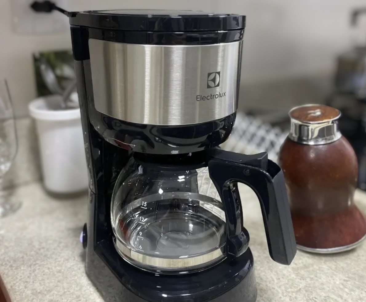Cafeteira Elétrica Electrolux 600ml 220V