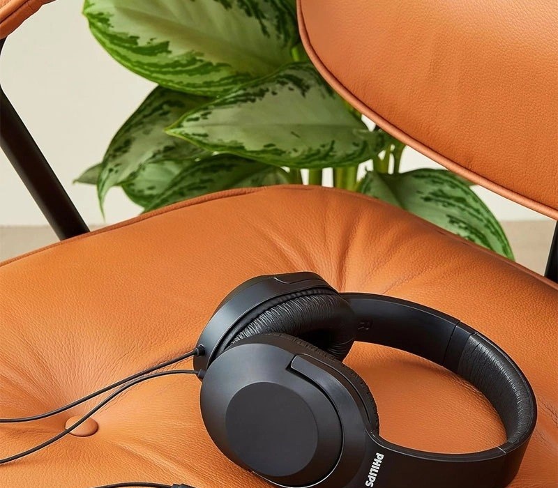Headphone Philips Bluetooth E Energia Para 55h Tah2300bk00
