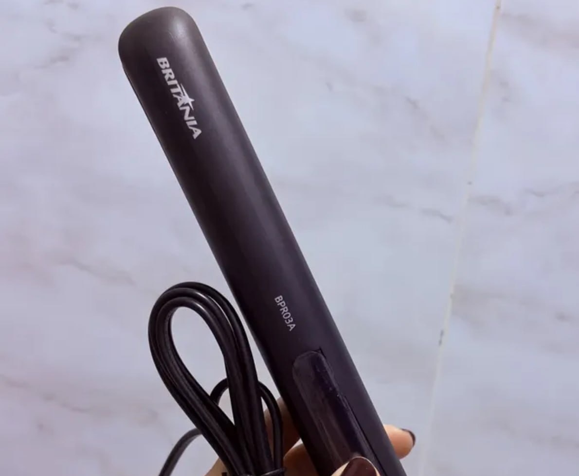 Prancha de Cabelo Britânia Revestimento Cerâmico 200C
