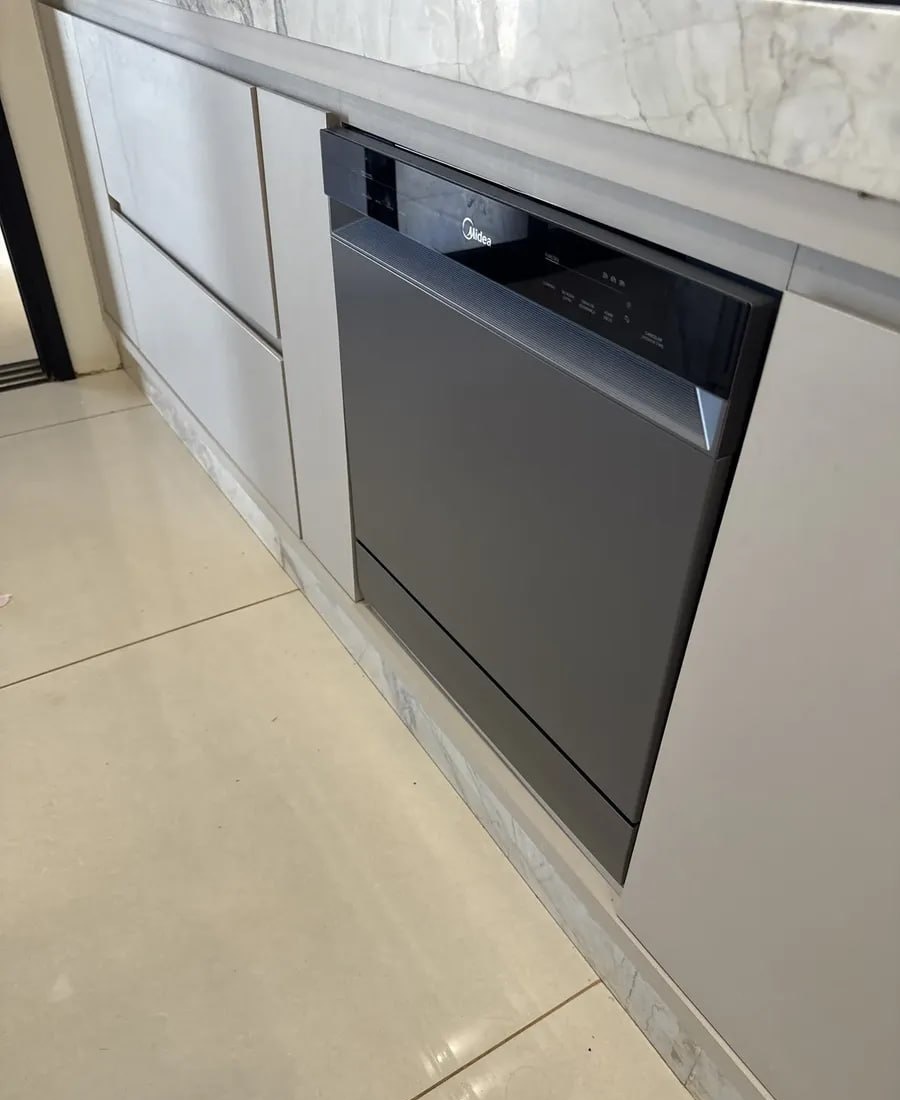 Lava-louças Midea 8 serviços 127V