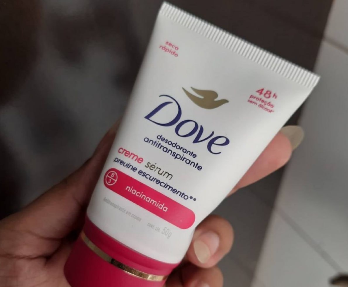 Dove Desodorante Antitranspirante em Creme Previne Escurecimento 50g