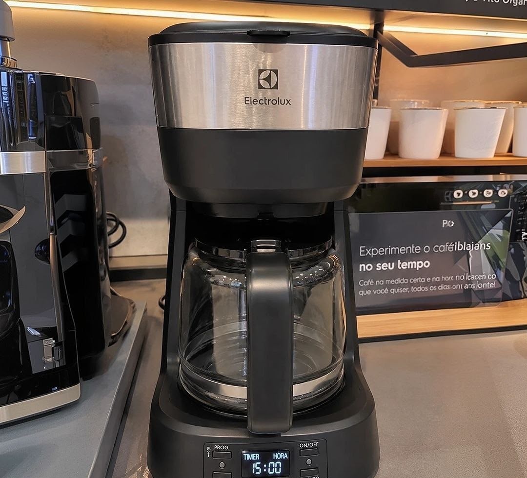 Cafeteira Elétrica Electrolux ECM25 Experience Programável Com Timer