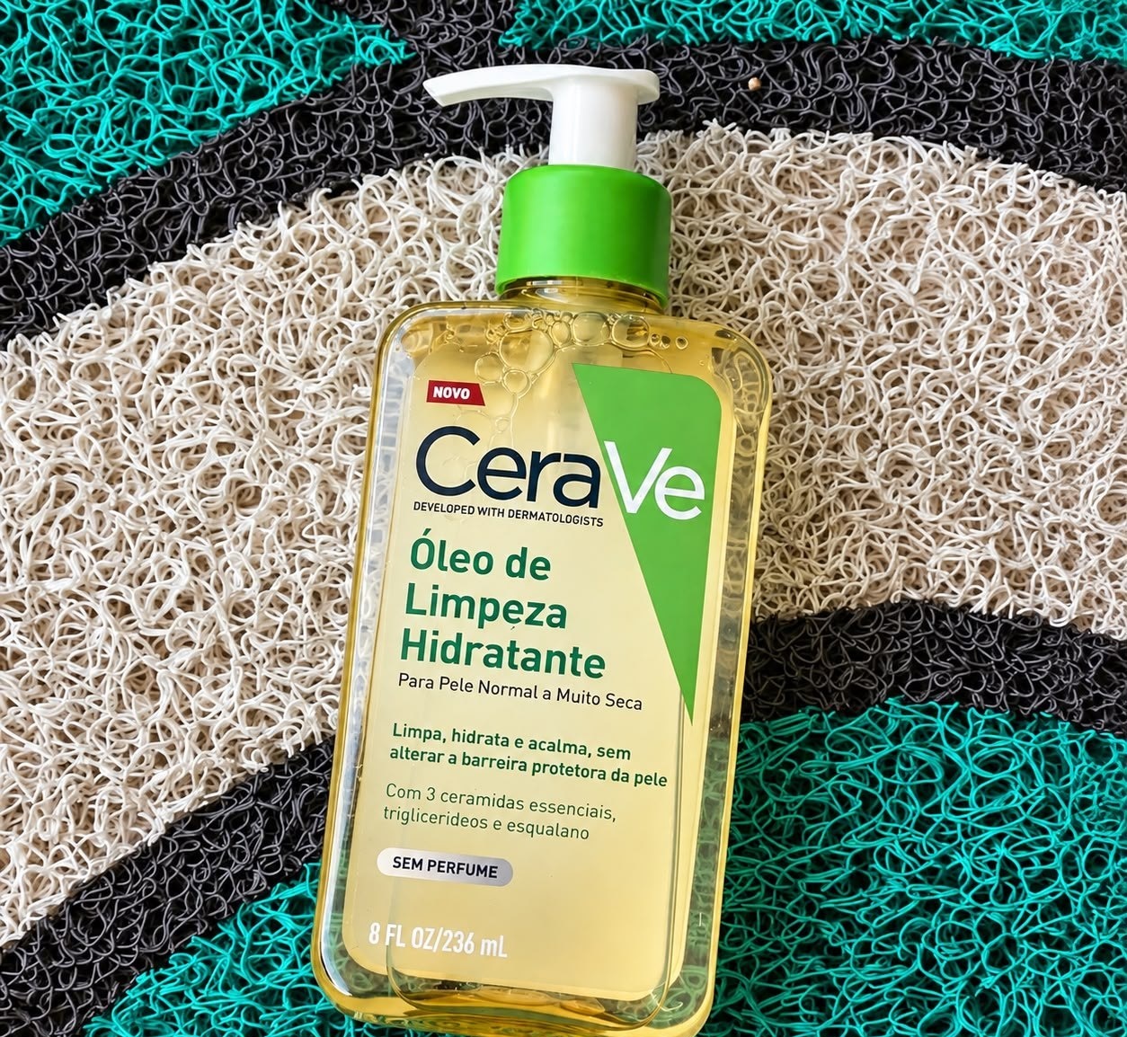 Óleo de Limpeza Facial Hidratante Para Pele Seca e Atópica CeraVe 236ml