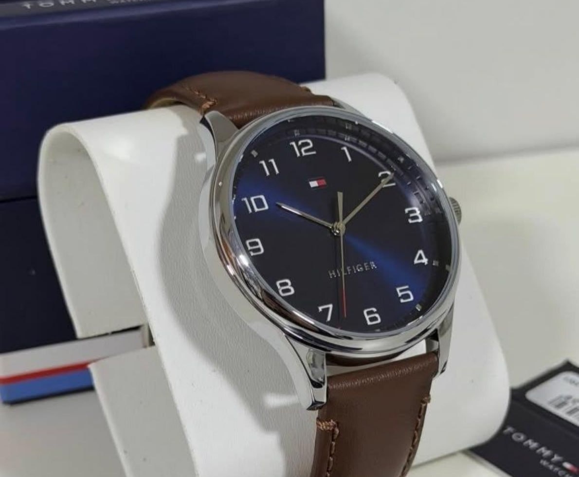 Relógio Tommy Hilfiger Essentials