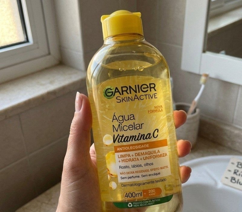 Água Micelar Antioleosidade Vitamina C Garnier 400ml