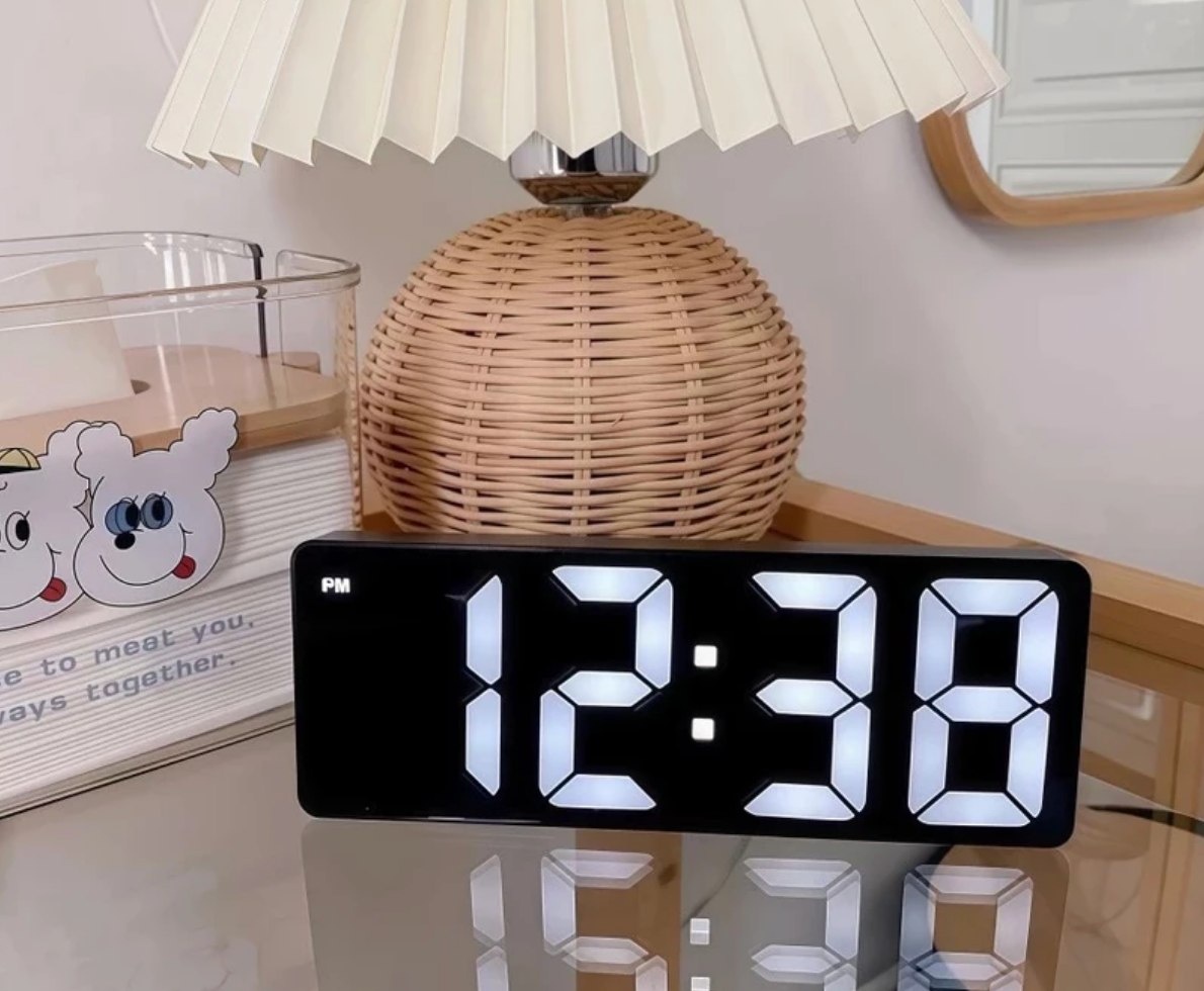 Despertador Digital com Sensor Temperatura e Bateria Recarregável USB