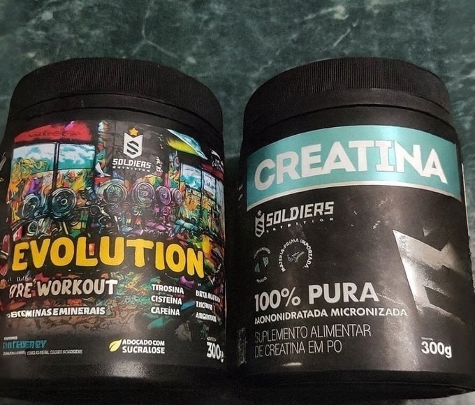Kit Creatina 300g  Pré-treino Evolution 300g Soldiers Nutrition 3 Sabores