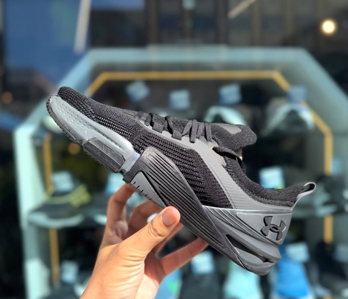 Tênis Under Armour Unissex Tribase Cross 2se 34 ao 44