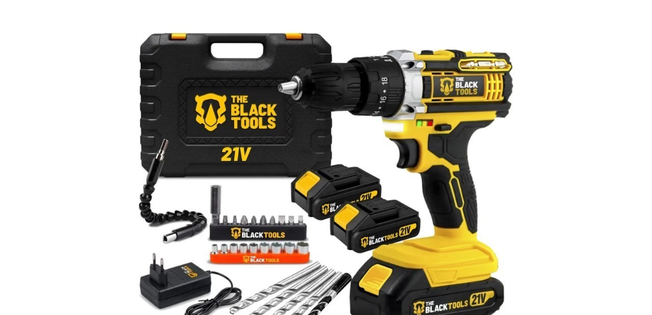 Parafusadeira e furadeira Black Tools 21V com impacto 2 Baterias  Maleta com acessórios