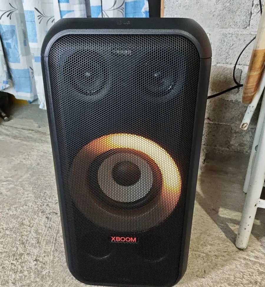 Caixa de Som Bluetooth LG XBOOM 200W RMS