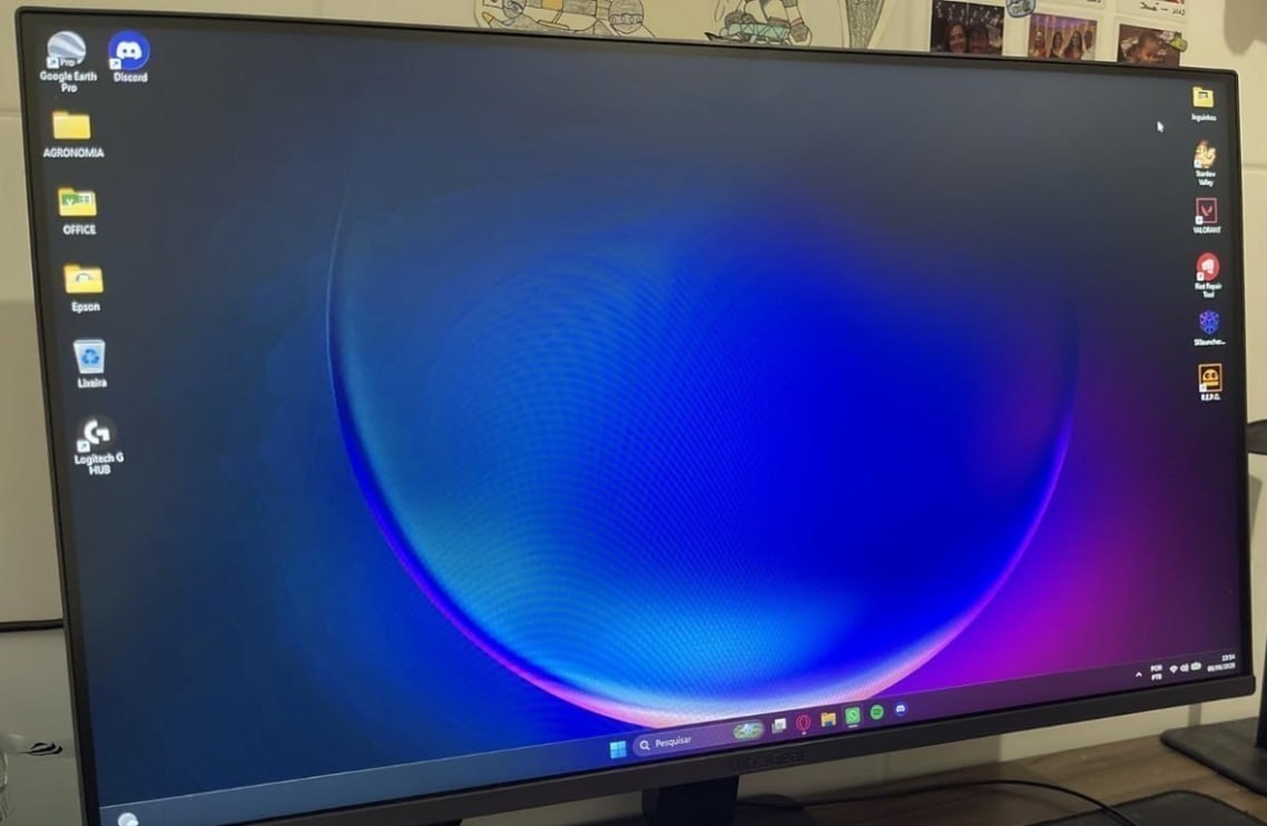 Monitor LG UltraGear 24, FHD, 144Hz, 1ms, IPS