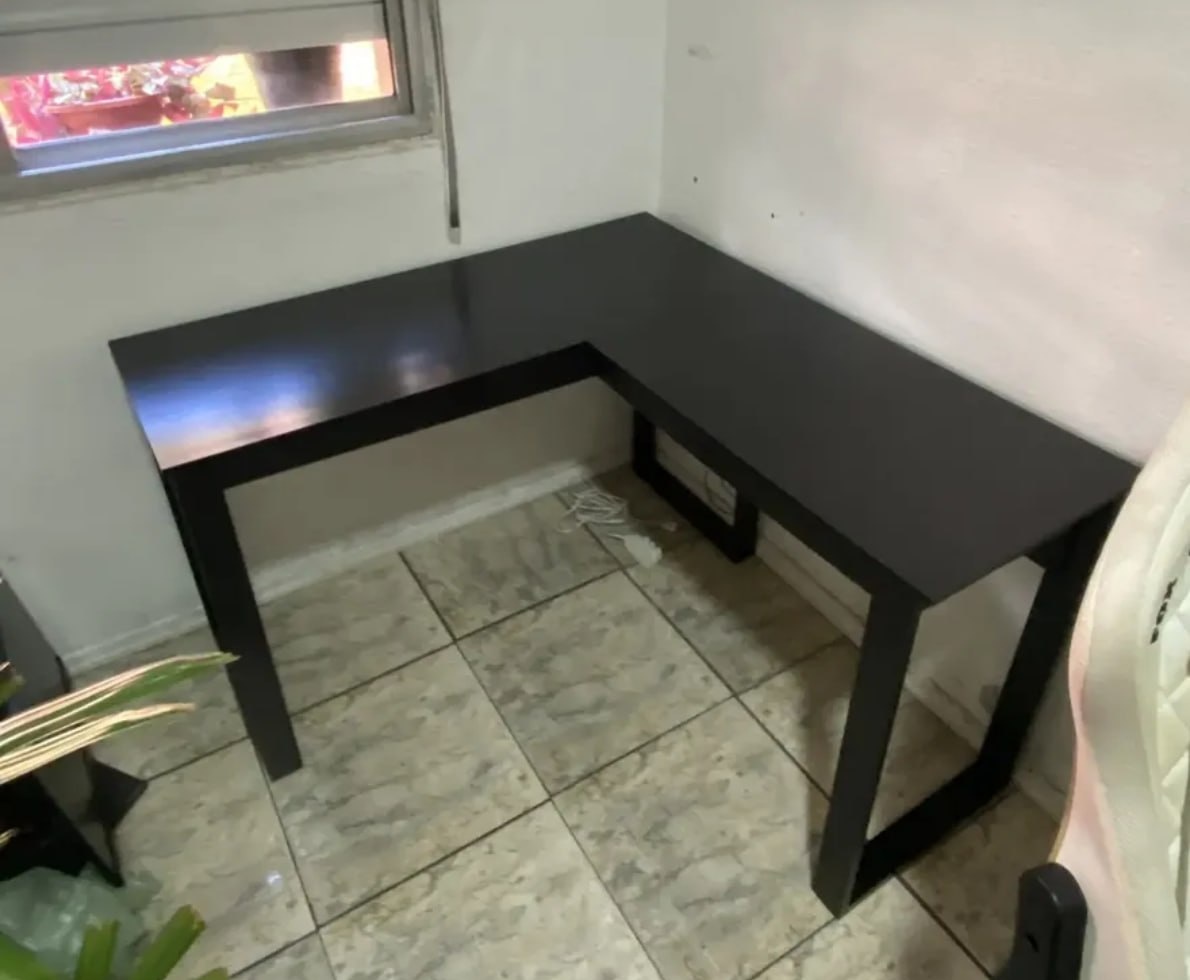 Escrivaninha Industrial Berlim Em L, MDF