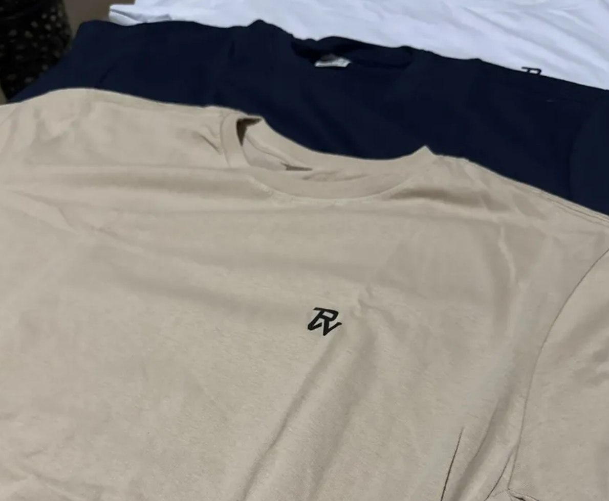 Kit 3 Camisetas Básicas Slim Algodão