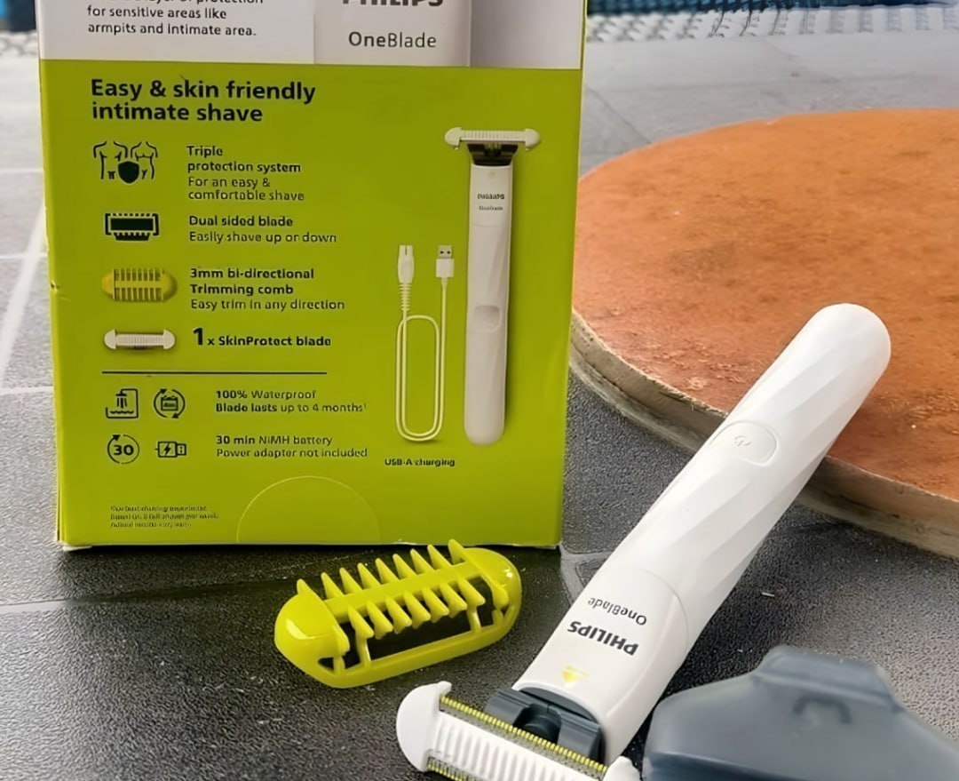 Aparador e Raspador Oneblade Intimate Philips