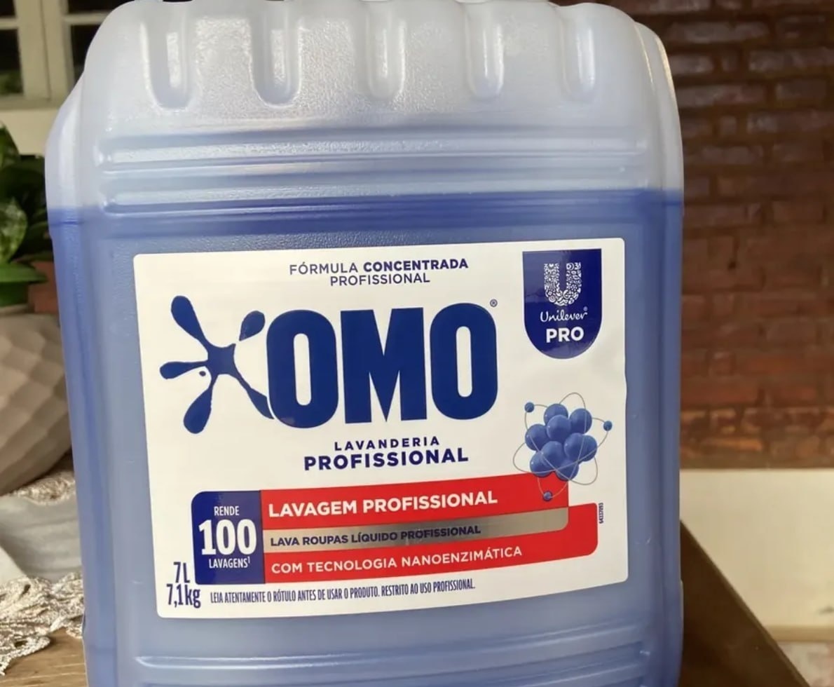 Lava Roupas Líquido Omo 7L
