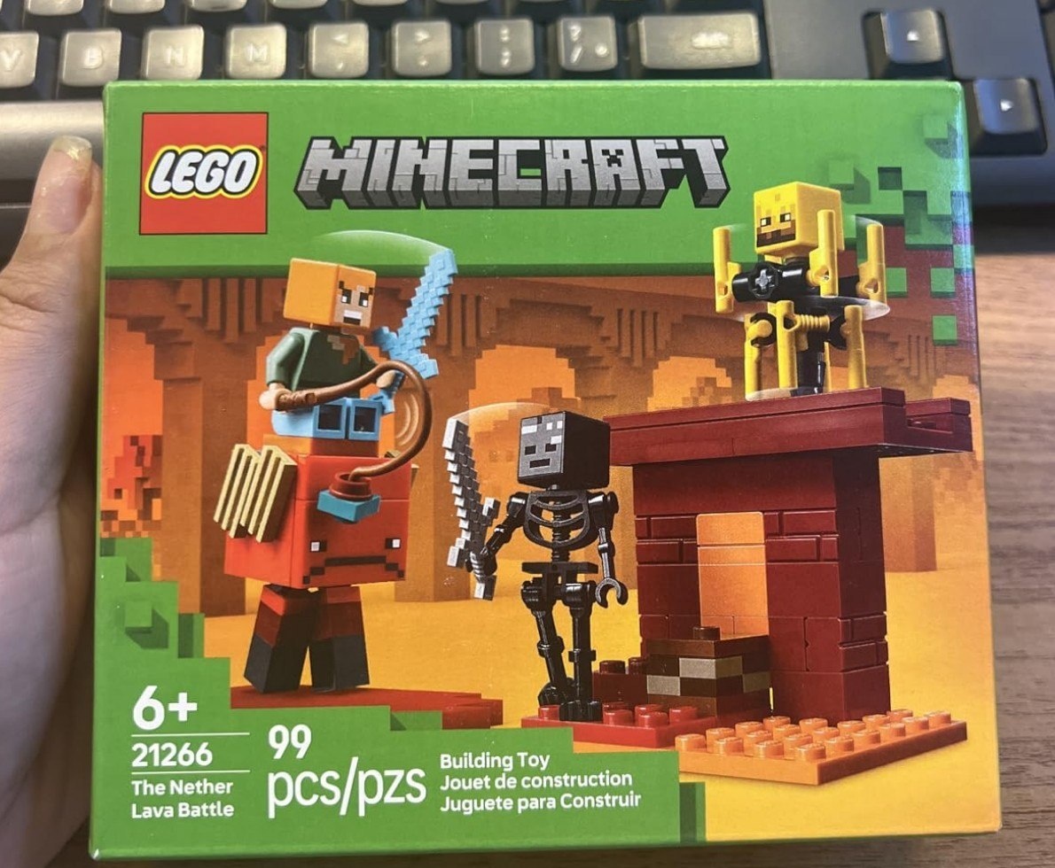LEGO Minecraft A Batalha de Lava no Nether
