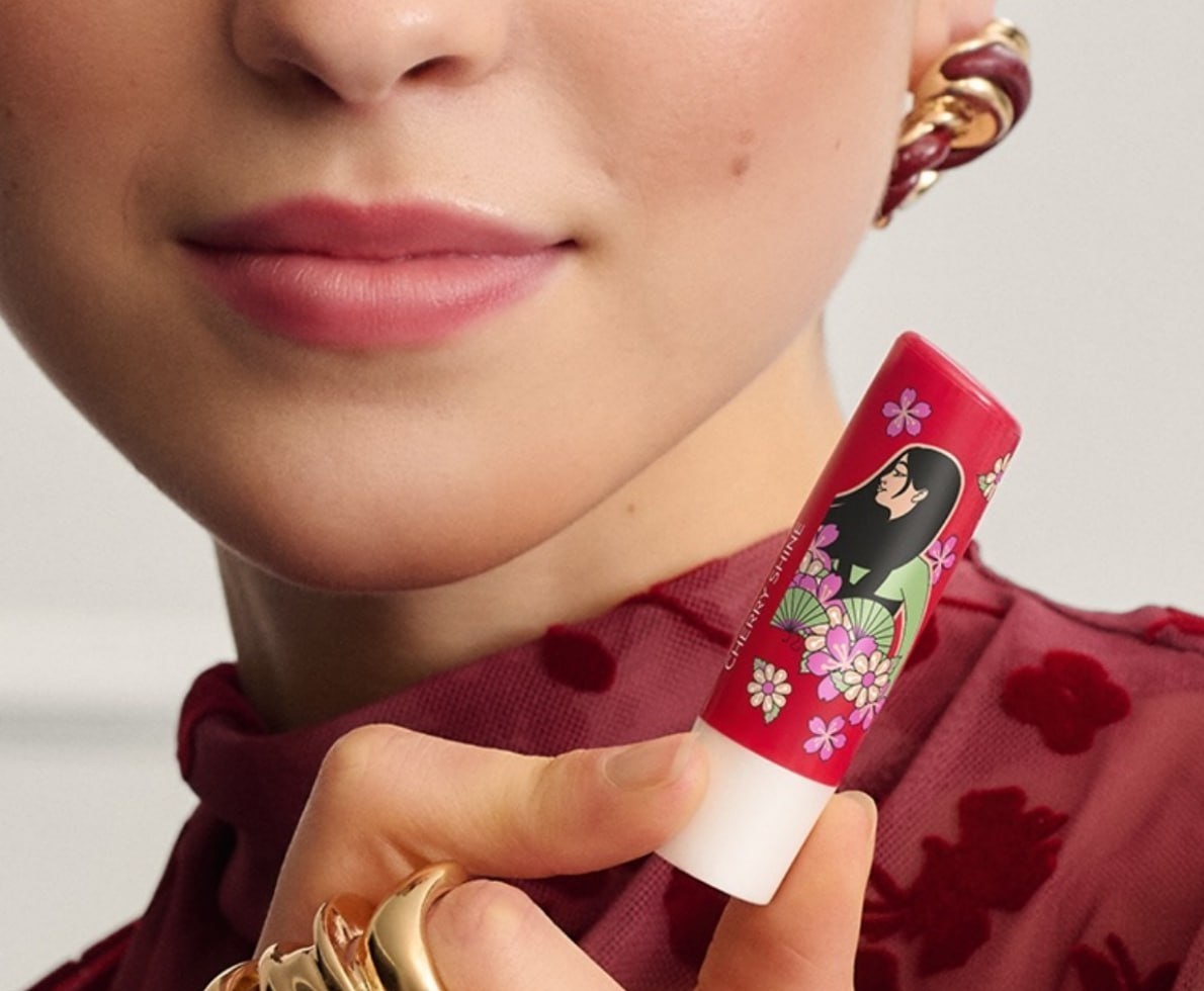 NIVEA Hidratante Labial Cereja Brilhante Mulan