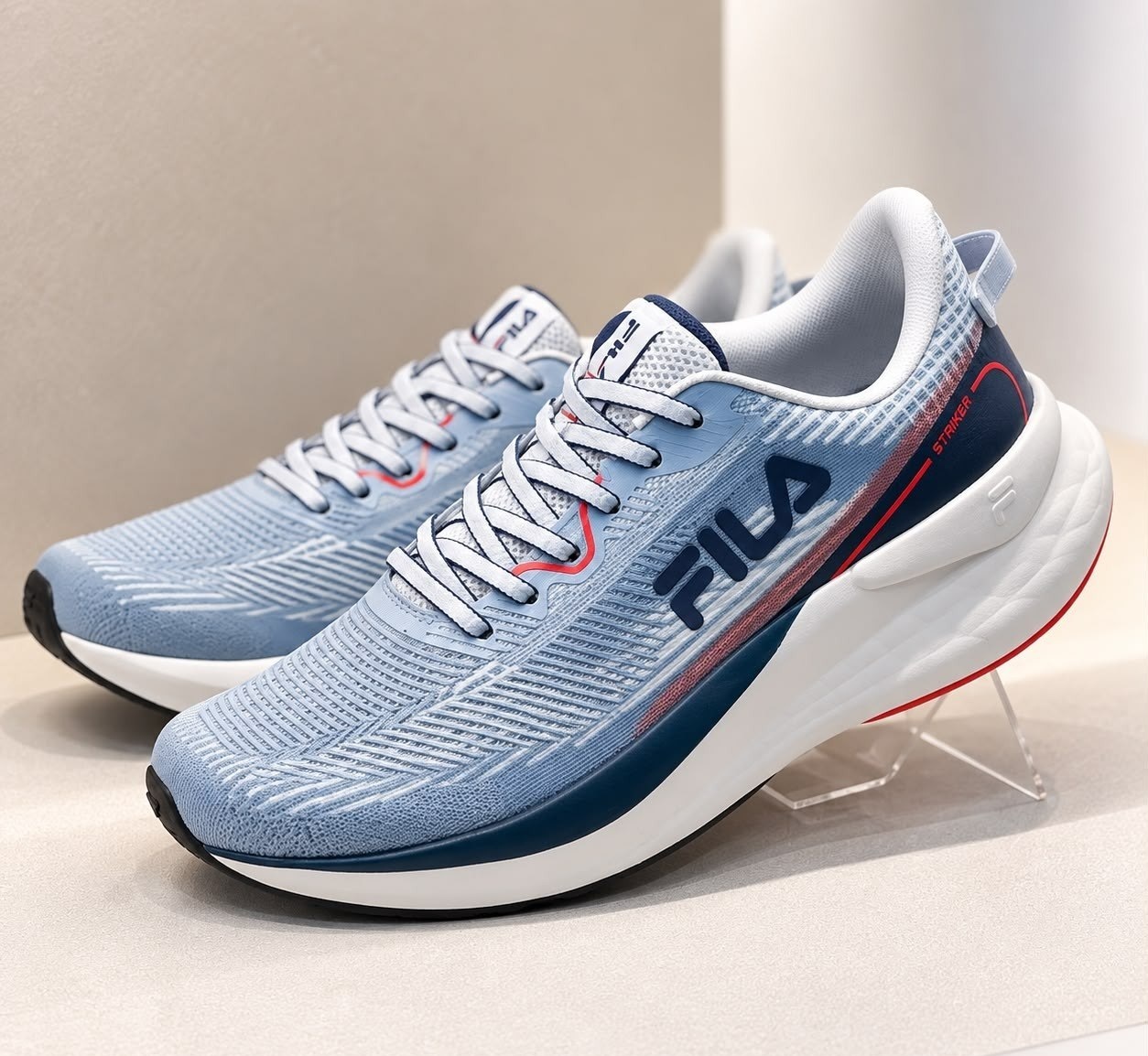Tênis Fila Striker 2 cores