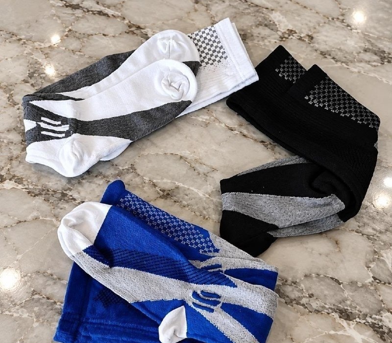 Kit com 3 Pares Meia de Compressão Esportiva