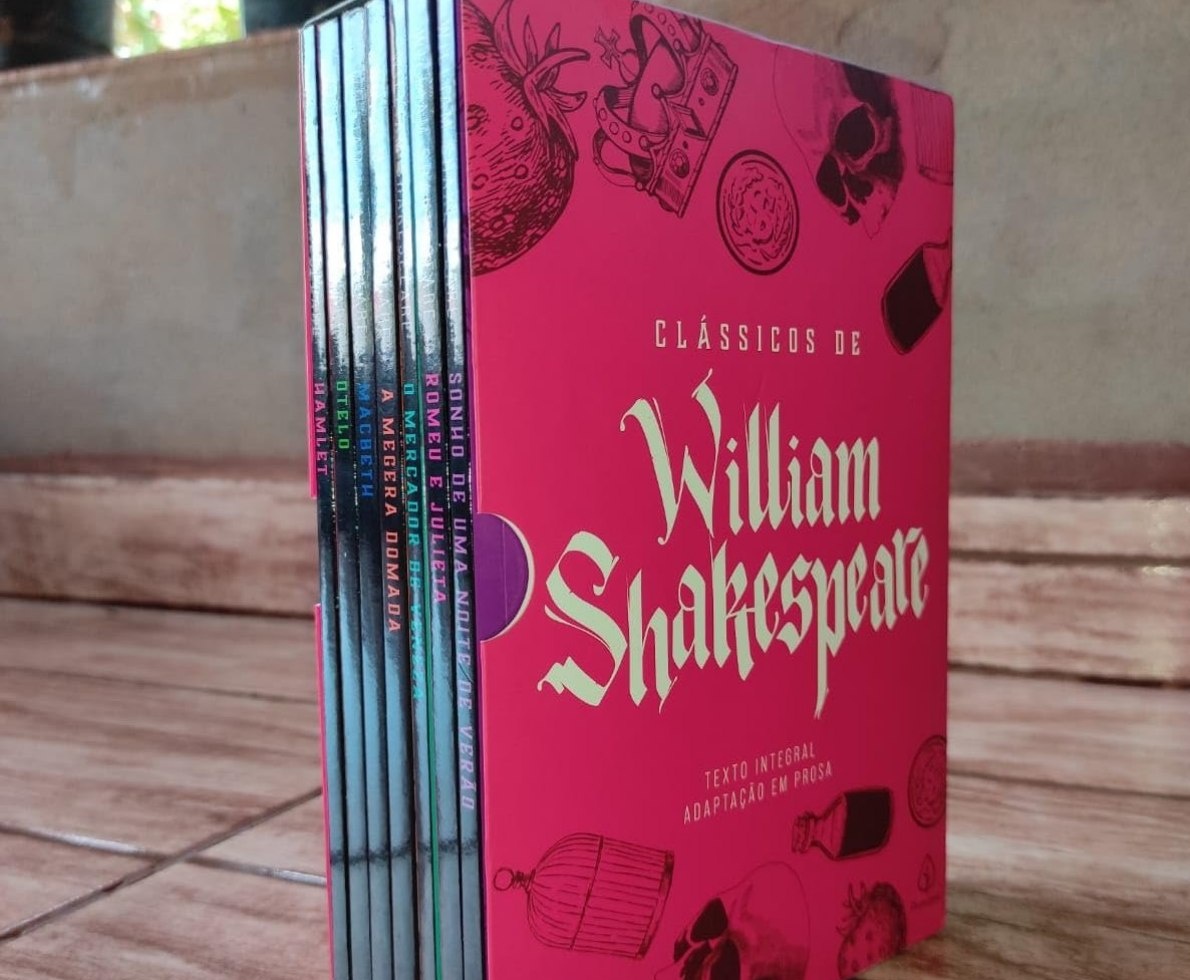 Box Clássicos de William Shakespeare Adaptadas em Prosa - 7 Livros
