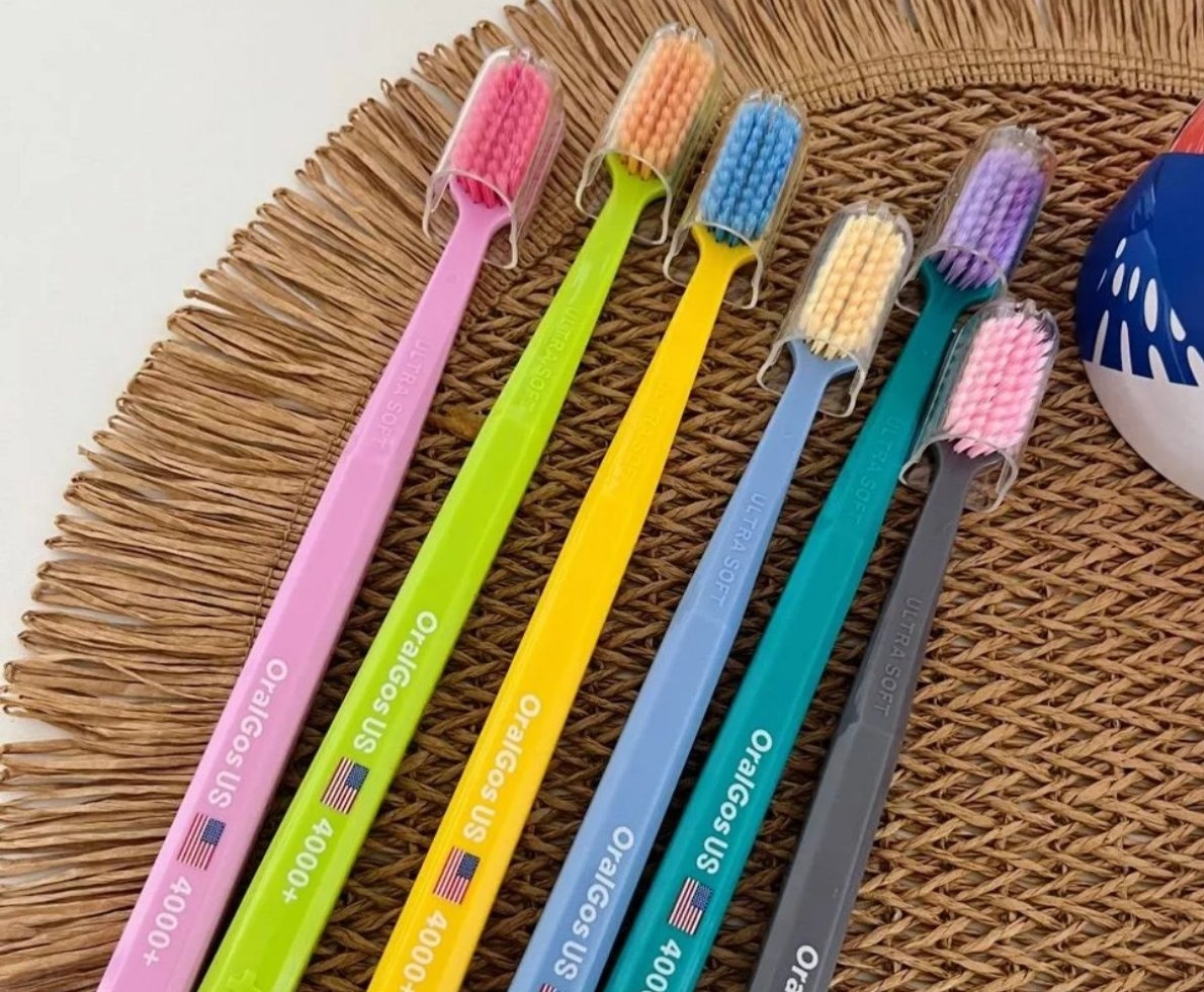 OralGos Escova de Dente Deep Cleaning Pacote Familiar - 6 Unidades