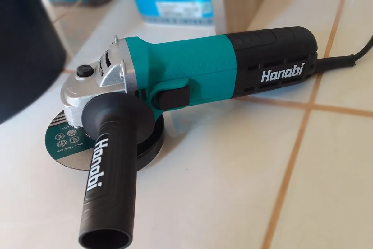 Esmerilhadeira Lixadeira Angular 880W Hanabi  3 Discos 115mm