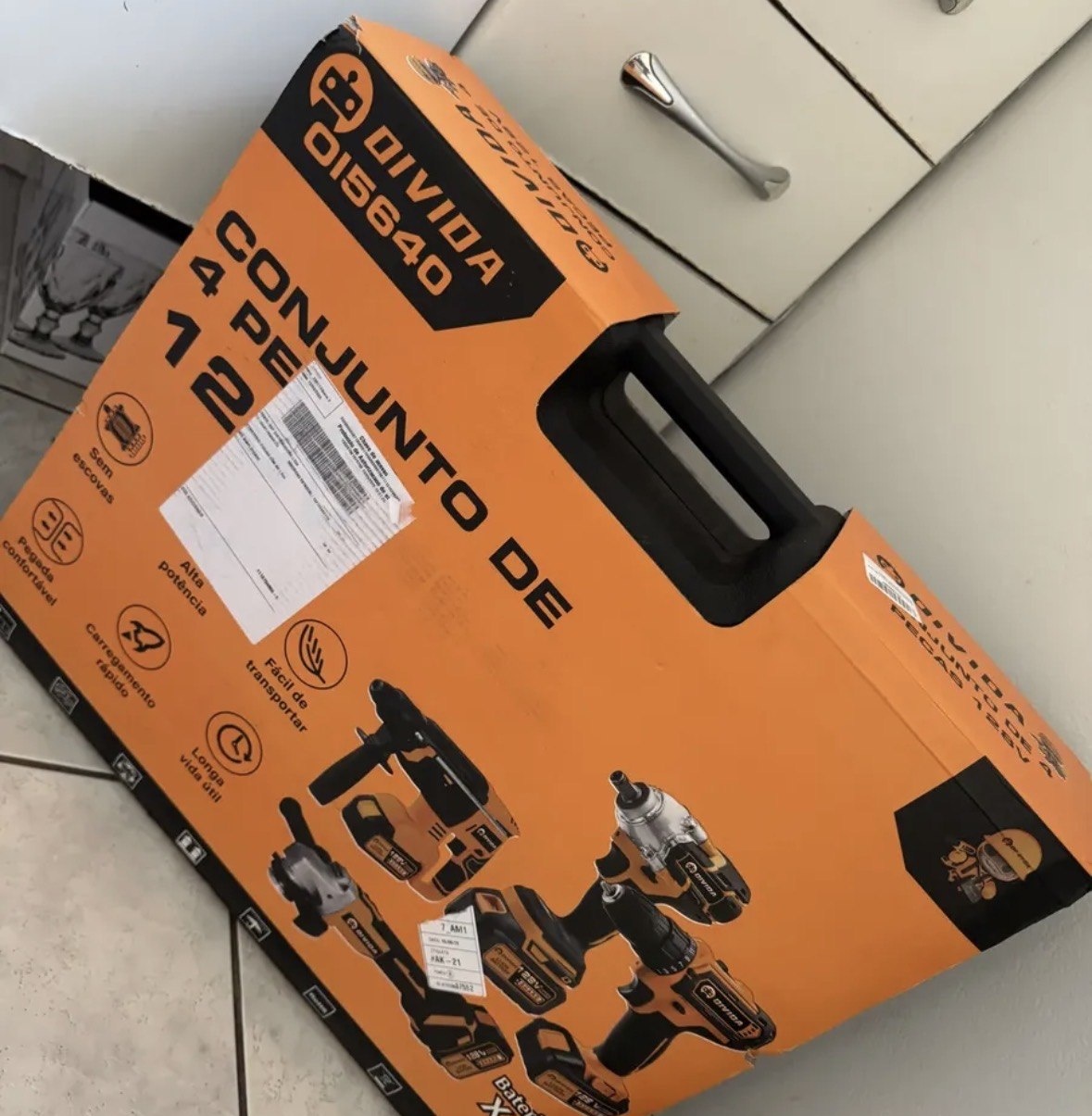 Kit Multi ferramentas 4 Em 1 48V Sem Fio Com 2 Baterias Furadeira Parafusadeira Martelete Esmerilhadeira Chave De Impacto Com Maleta Alta Potência Uso Profissional Doméstico Multiferramentas Hardline