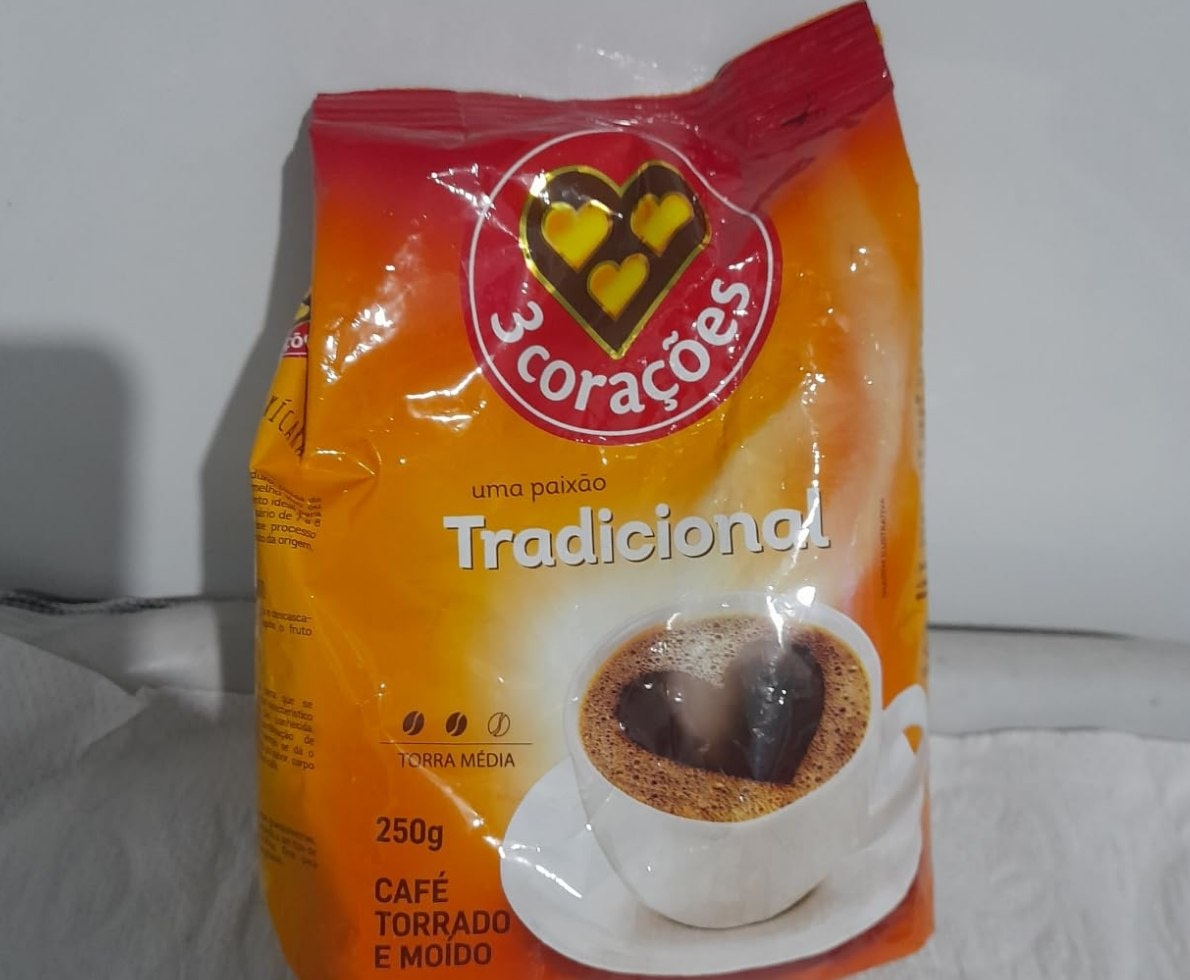 3 Corações Café Torrado e Moído Tradicional Pacote 250g