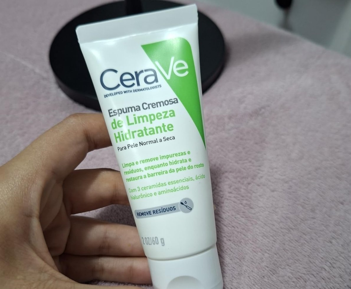 Espuma Cremosa de Limpeza Hidratante Cerave 60g