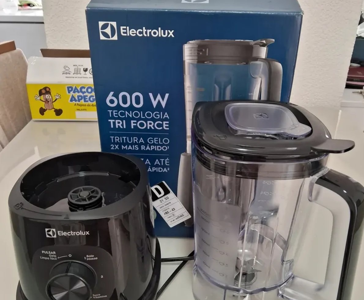 Liquidificador Electrolux 600W, 2,7L
