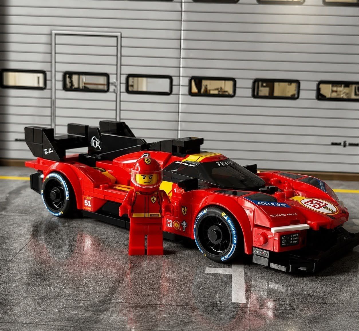 Lego Speed Champions Ferrari 499p 329 peças
