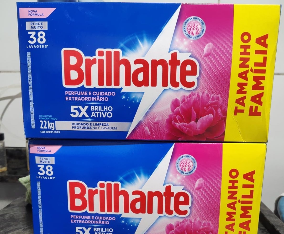 Brilhante Lava-Roupas em Pó Perfume e Cuidado Extraordinário 2,2kg