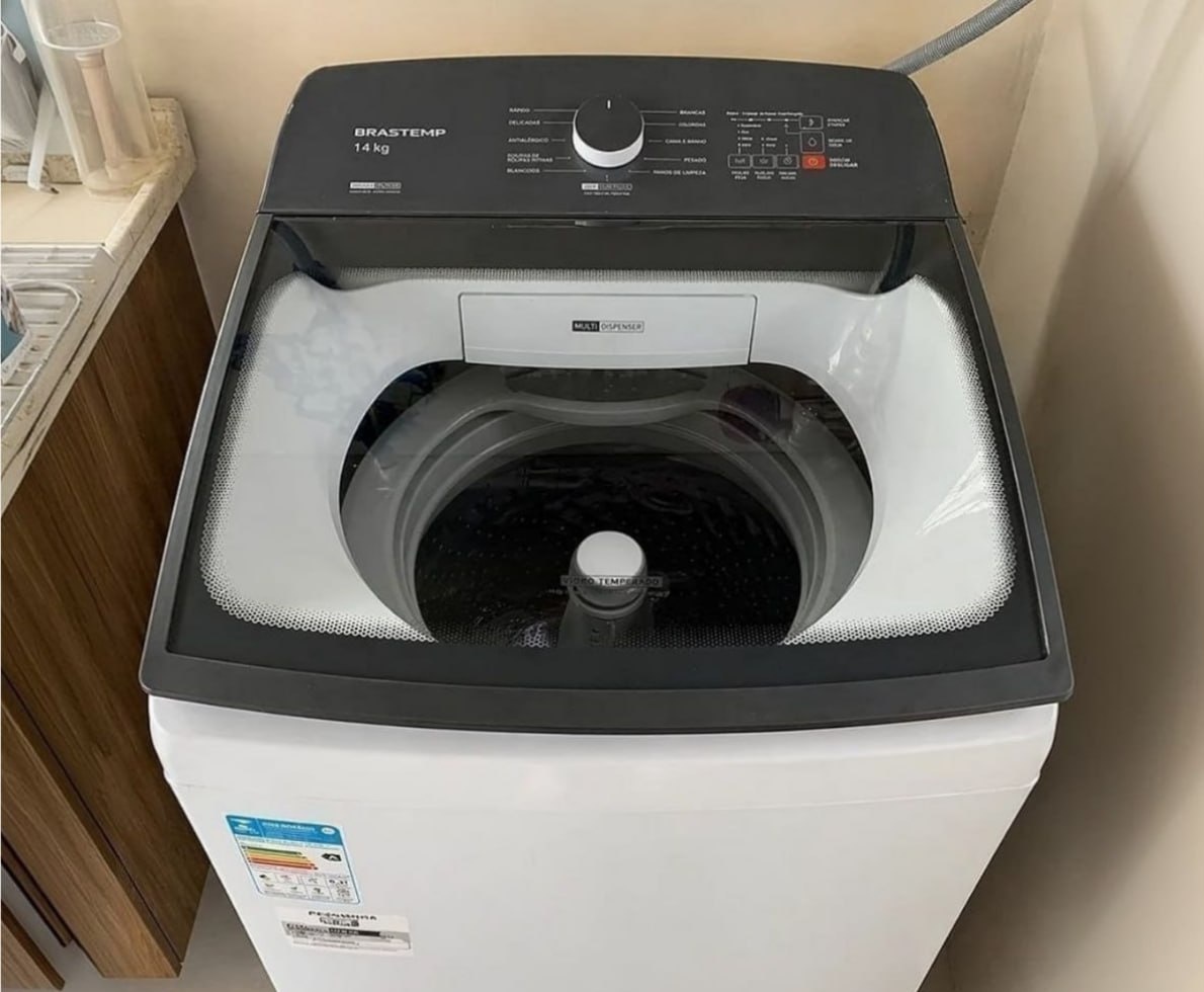 Máquina de Lavar 14Kg Smart Sensor Brastemp