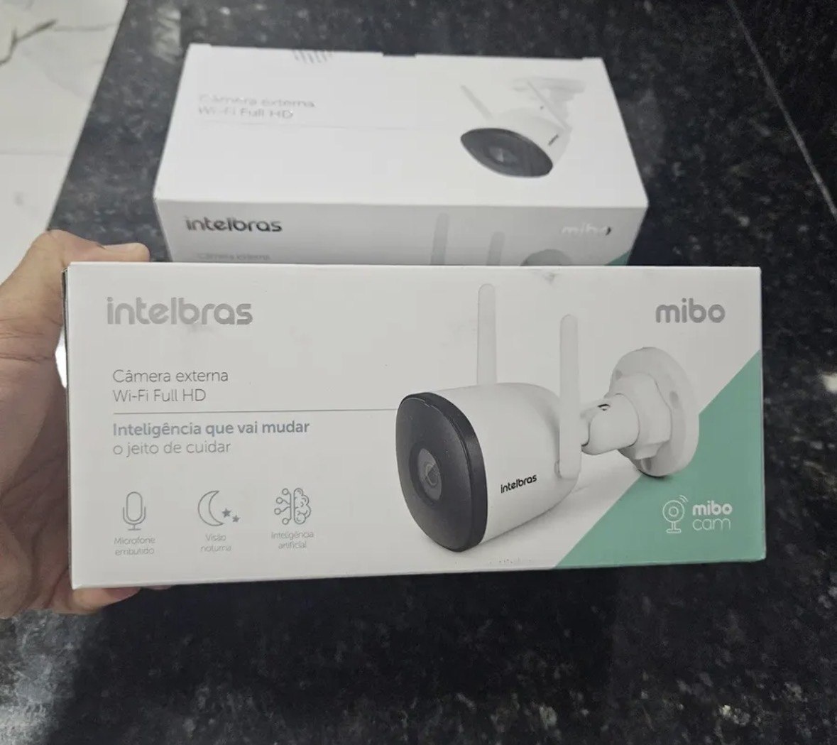 Câmera Inteligente Intelbras iM5SC con Wi-Fi Full HD color Branca