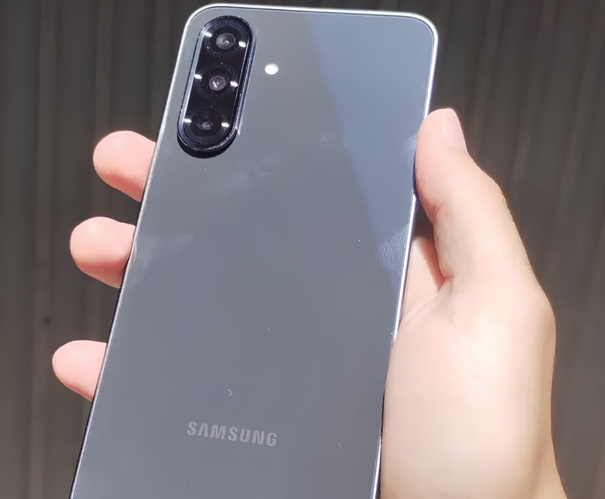 Smartphone Samsung Galaxy A36 5g 128gb 6gb Ram Câmera Tripla