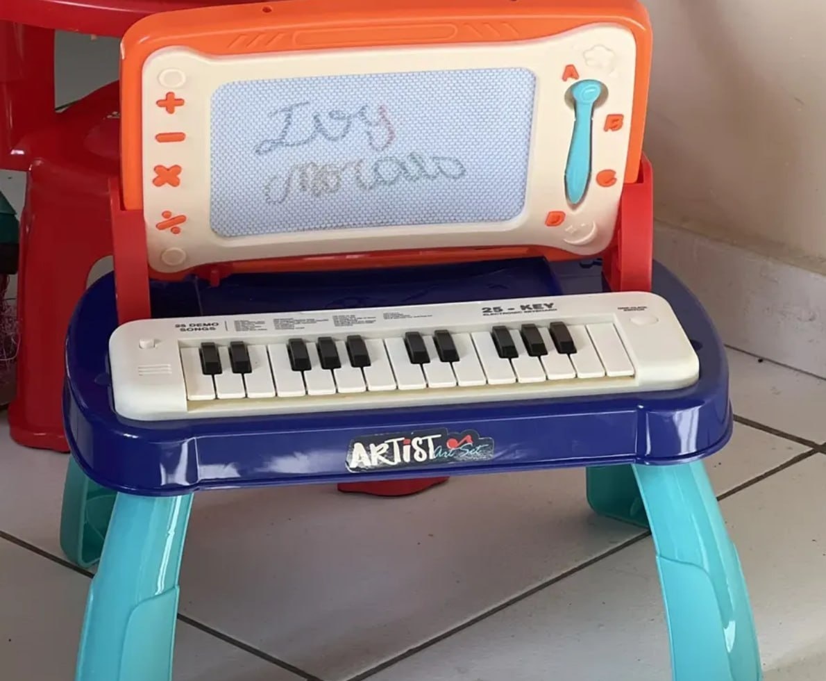 Lousinha Mágica Cpiano Musical Maxi Toys