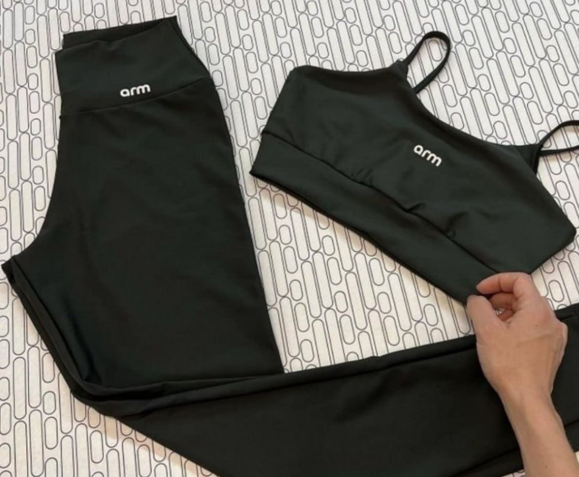 Conjunto Fitness Top  Legging Bolso Lateral - Arm 2 Cores