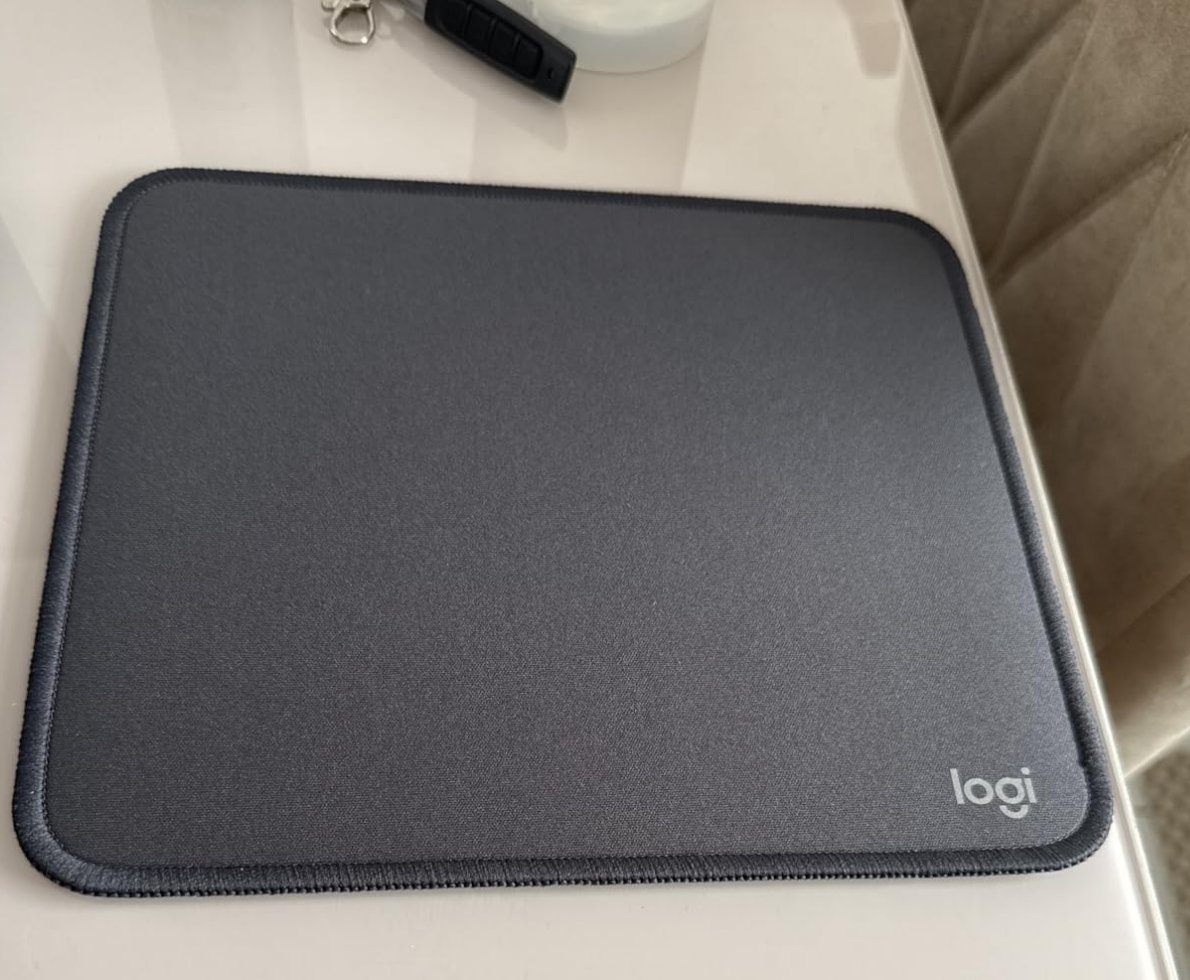 Mouse Pad Logitech Studio Series