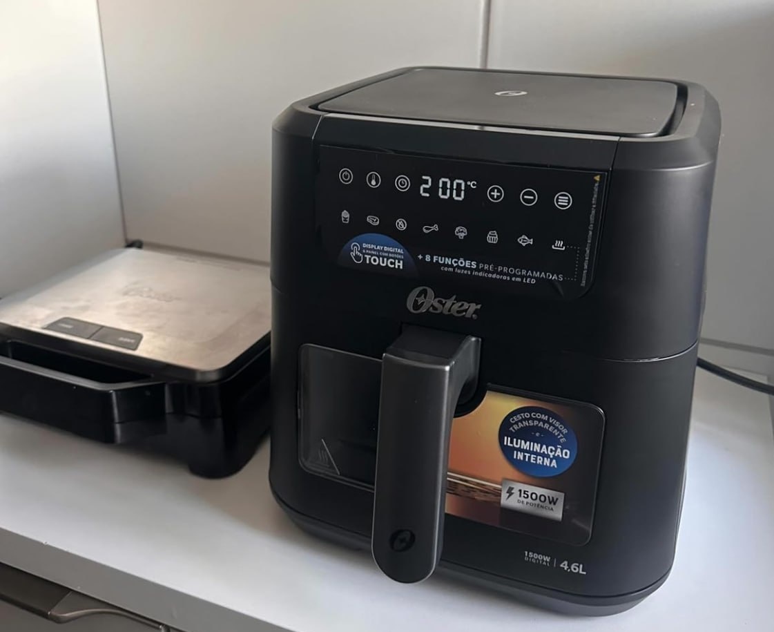 Fritadeira Digital Clear Oster 4,6L com Visor Transparente - 220v