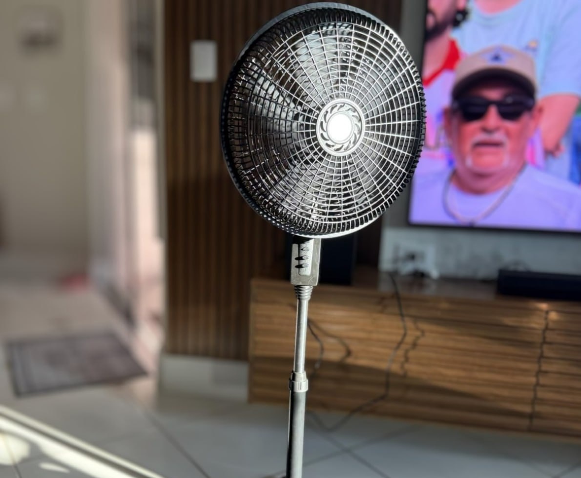 Ventilador de Coluna - Hepta World
